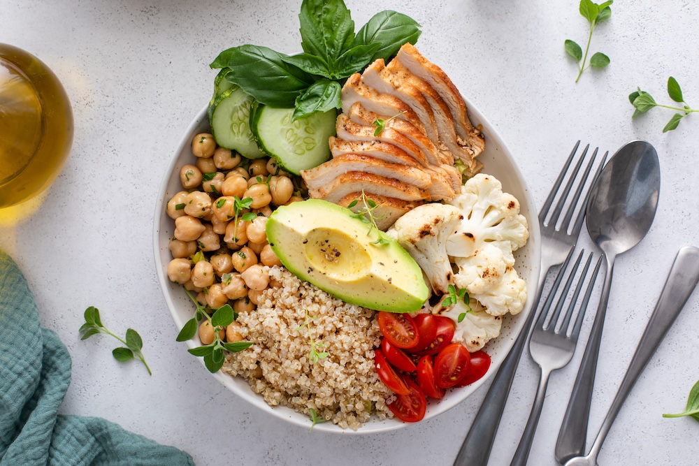 Balanced dinner for stable blood sugar